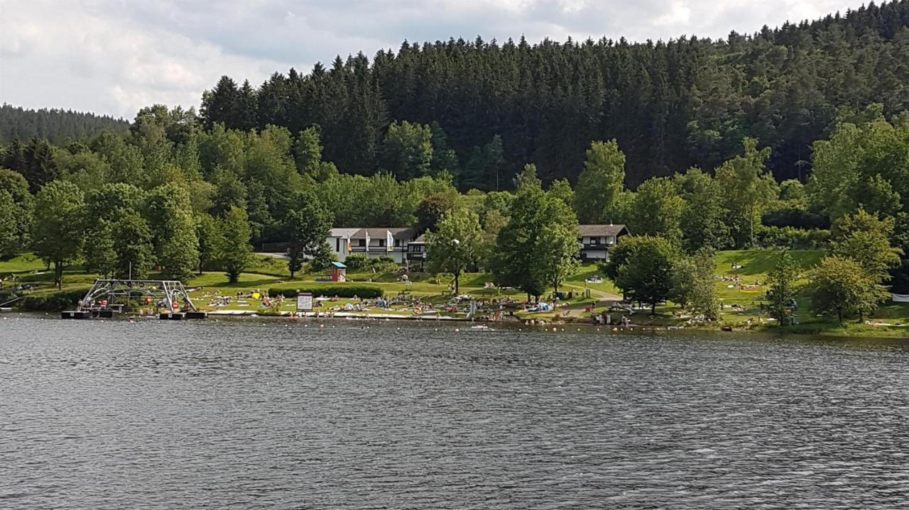 Ferienwohnung An Der Kleinen Schreinerei Hallschlag ภายนอก รูปภาพ